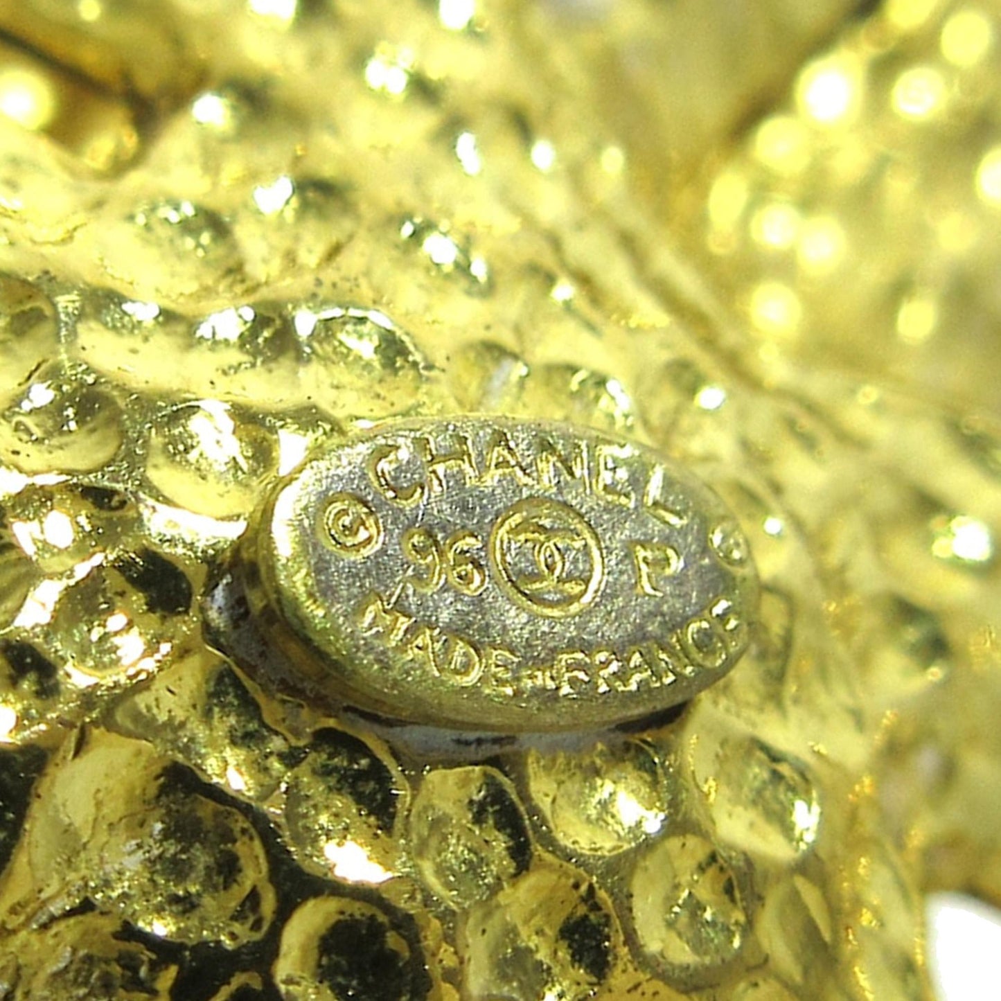 Chanel CC Pendant Necklace (SHG-EOaRwC)