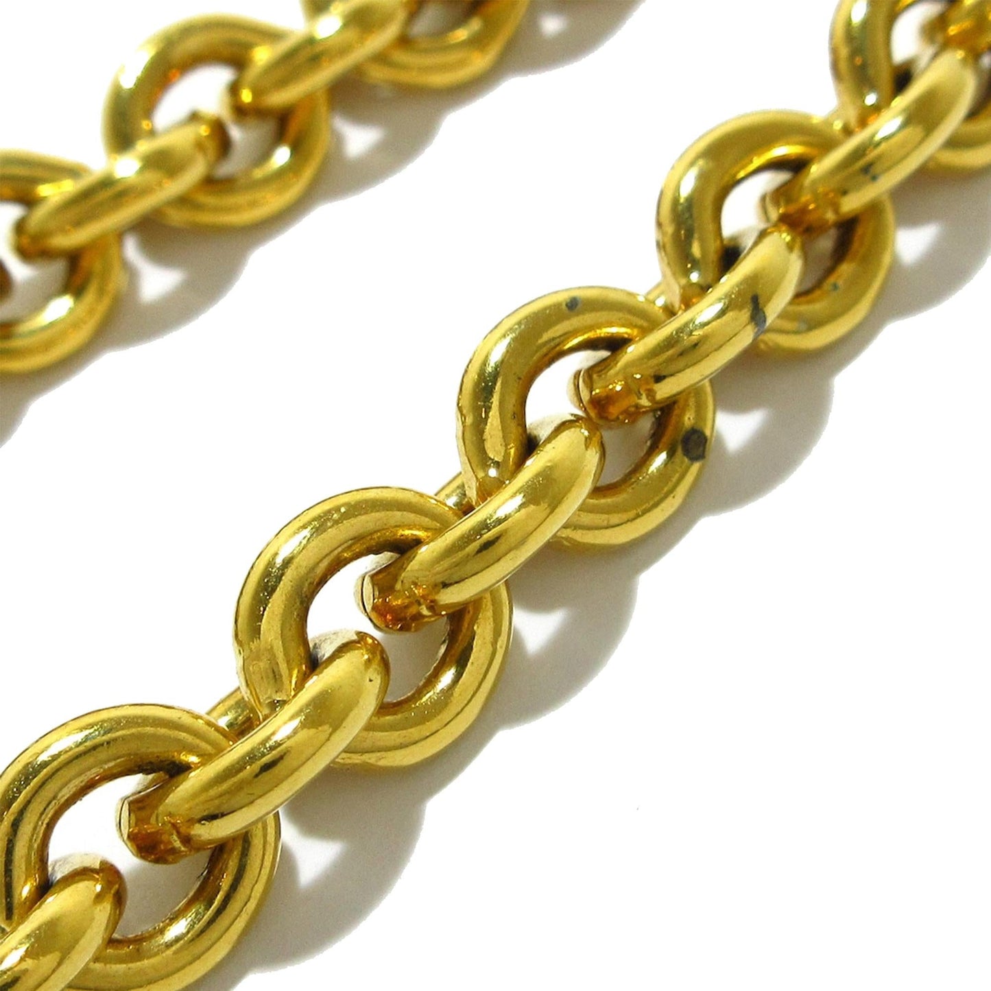 Chanel CC Round Pendant Necklace (SHG-I0vypf)