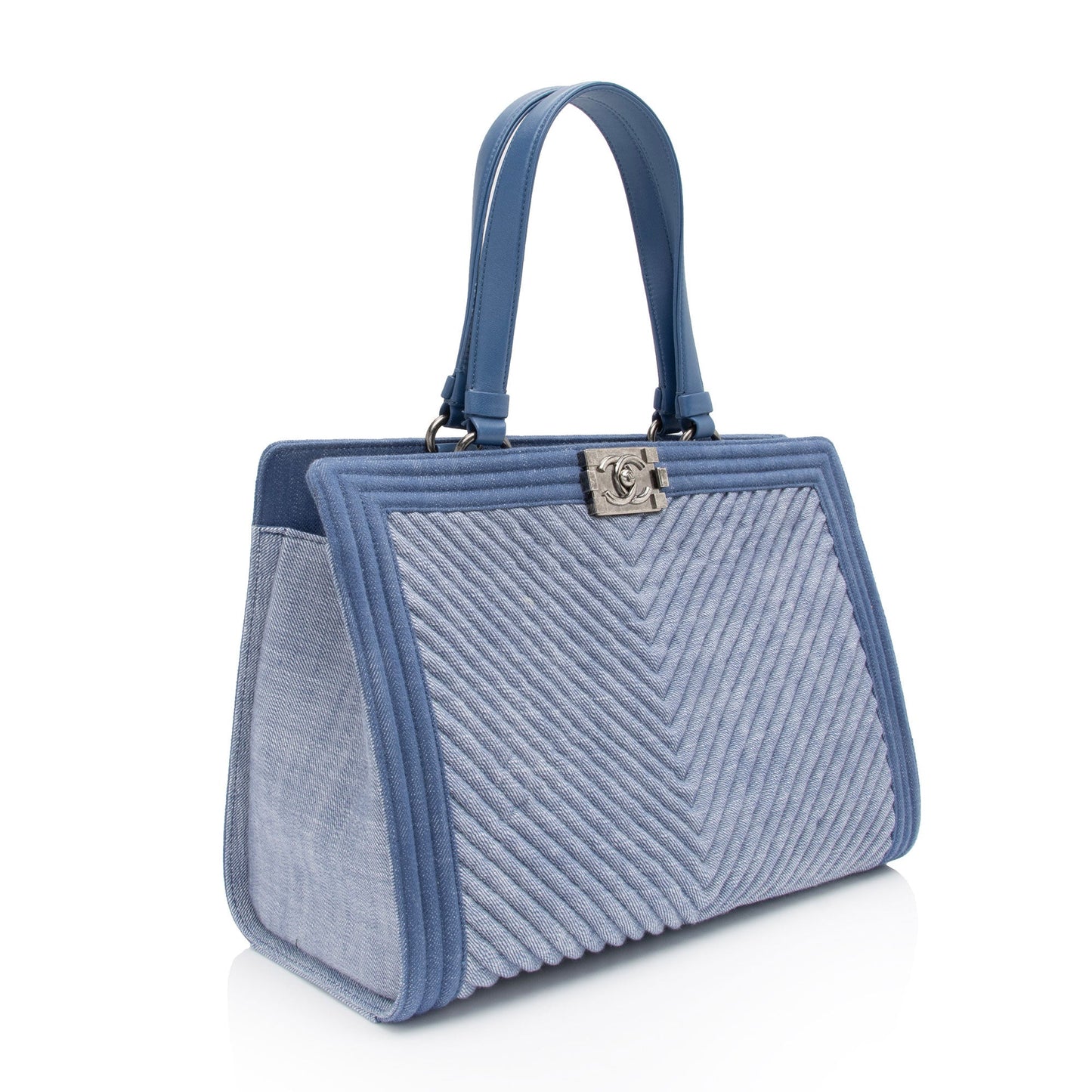 Chanel Chevron Denim Boy Tote (SHF-z2AHH6)