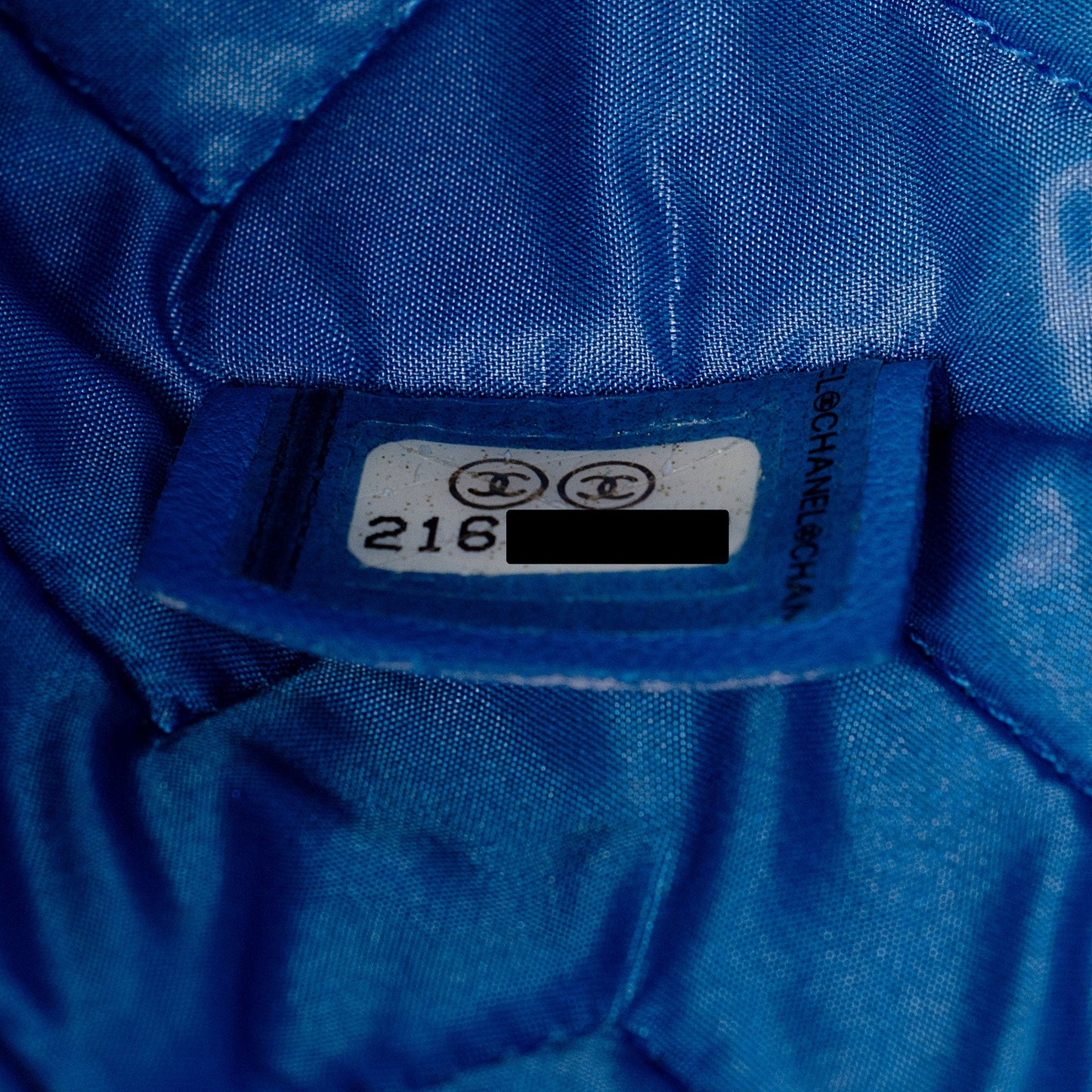 Chanel Chevron Lambskin Large O-Case (SHF-xDcooa)