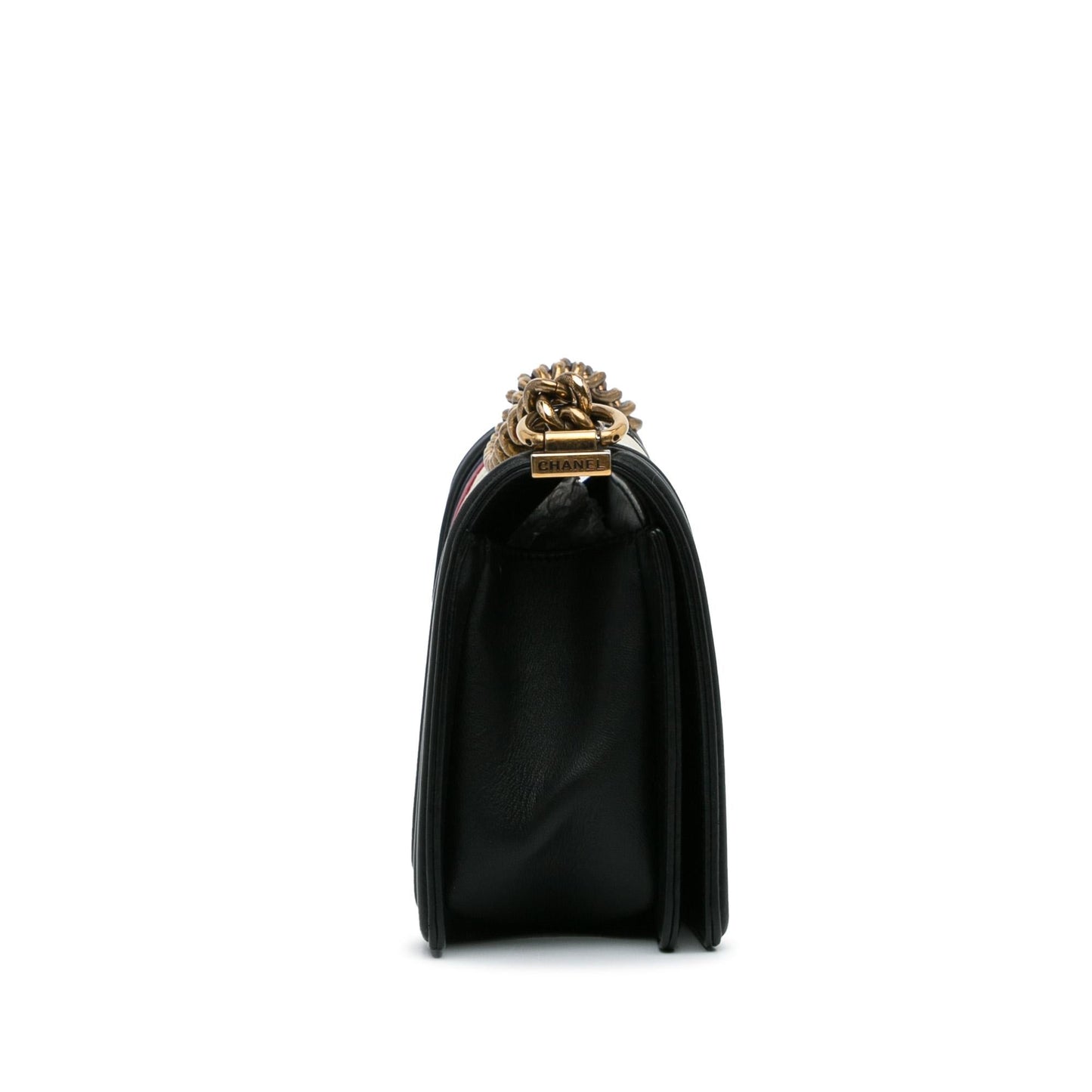 Chanel Crest-Embellished Medium Boy Bag (SHG-0OF1ya)