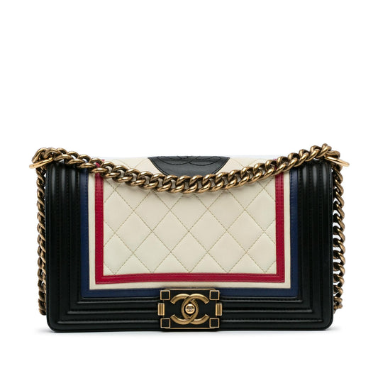 Chanel Crest-Embellished Medium Boy Bag (SHG-0OF1ya)