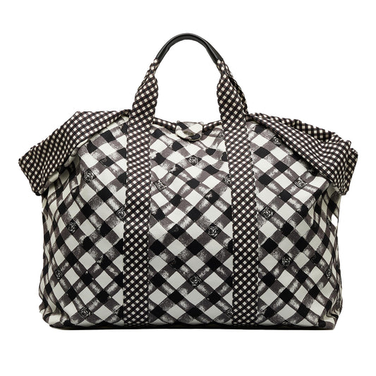 Chanel Gingham XXL Tote (SHG-FDvtAx)