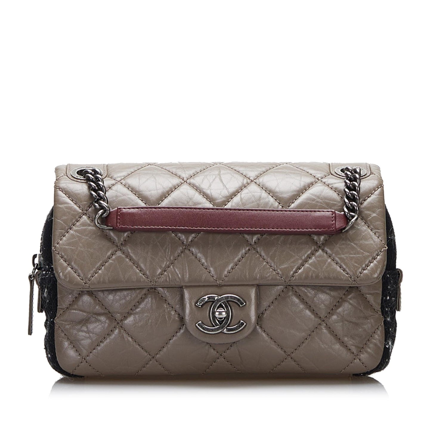 Chanel Glazed Matelasse Portobello Flap Bag (SHG-HqIza9)