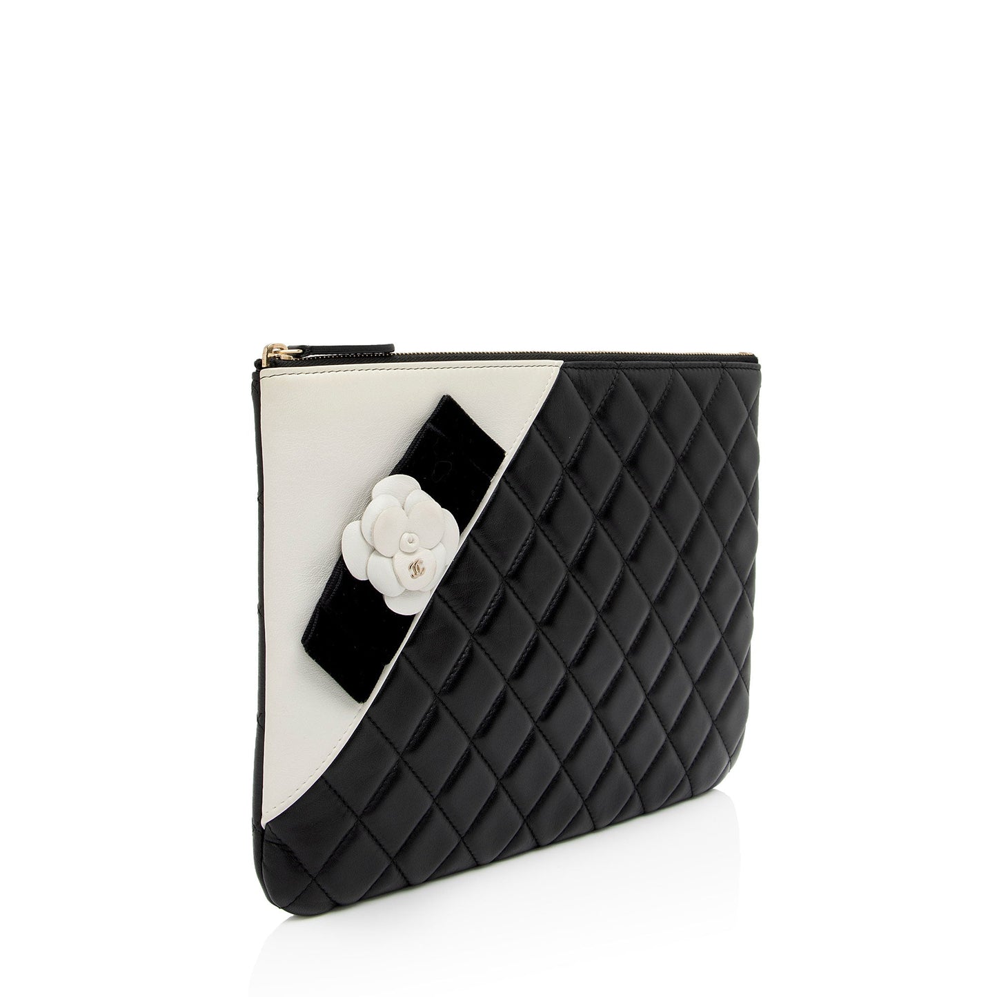 Chanel Lambskin Camellia Medium O-Case (SHF-mX1U89)