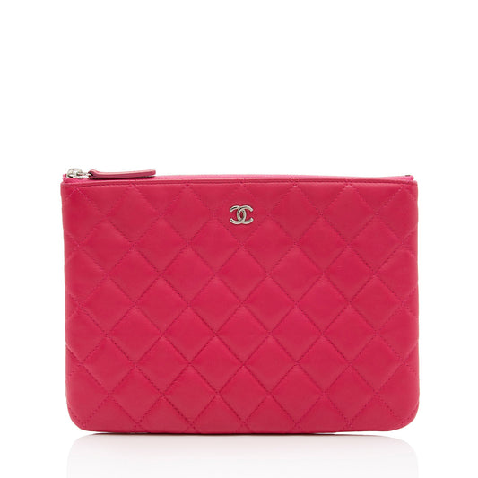 Chanel Lambskin Medium O-Case (SHF-aaW4ma)