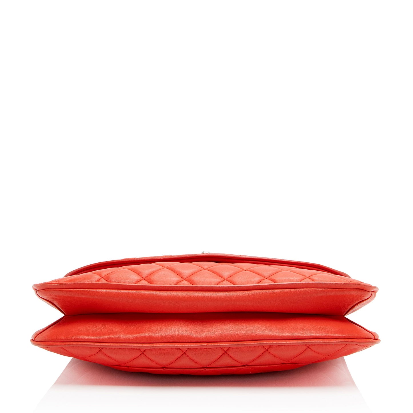 Chanel Lambskin Pagode Piping Flap Bag (SHF-Cco5SB)