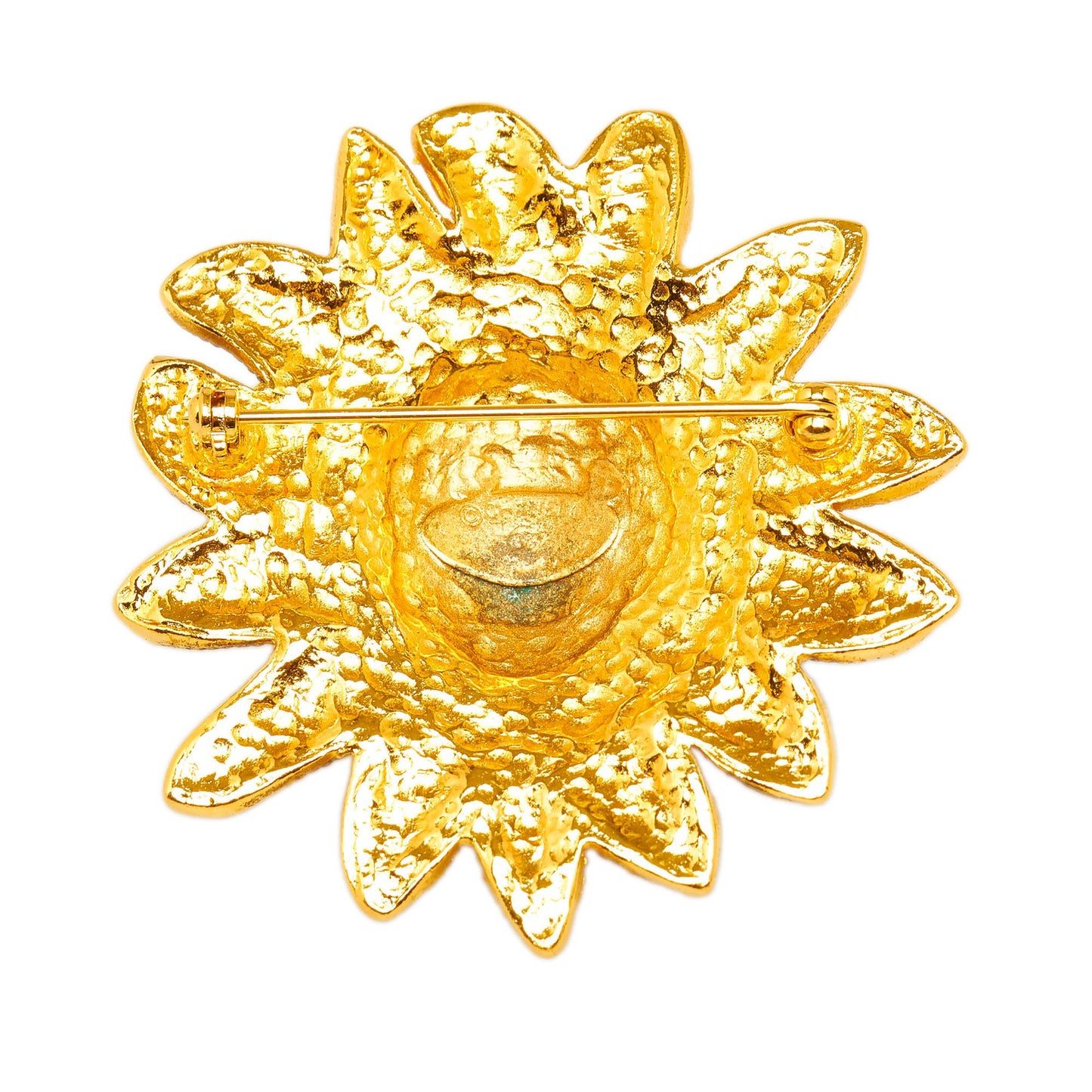 Chanel Lion Head Brooch (SHG-967q7T)