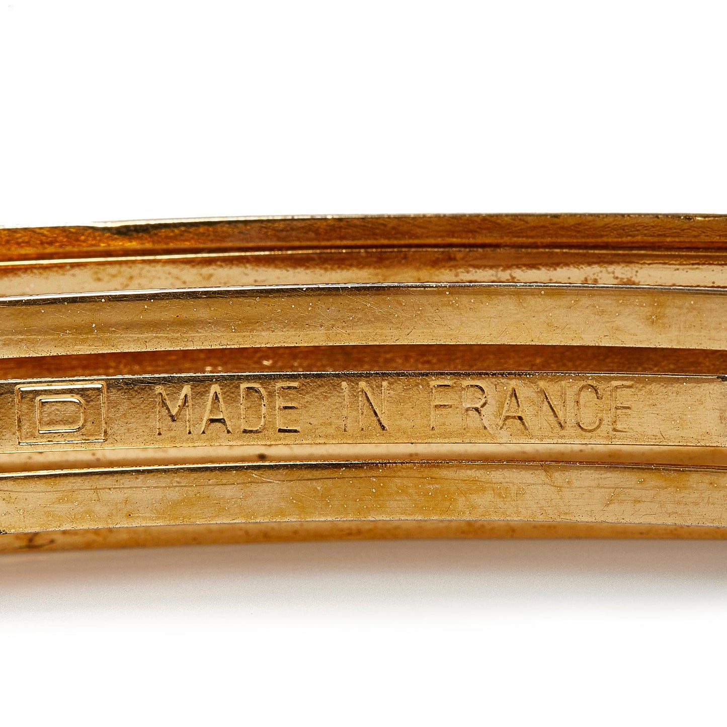 Chanel Logo Brooch (SHG-lptHjT)