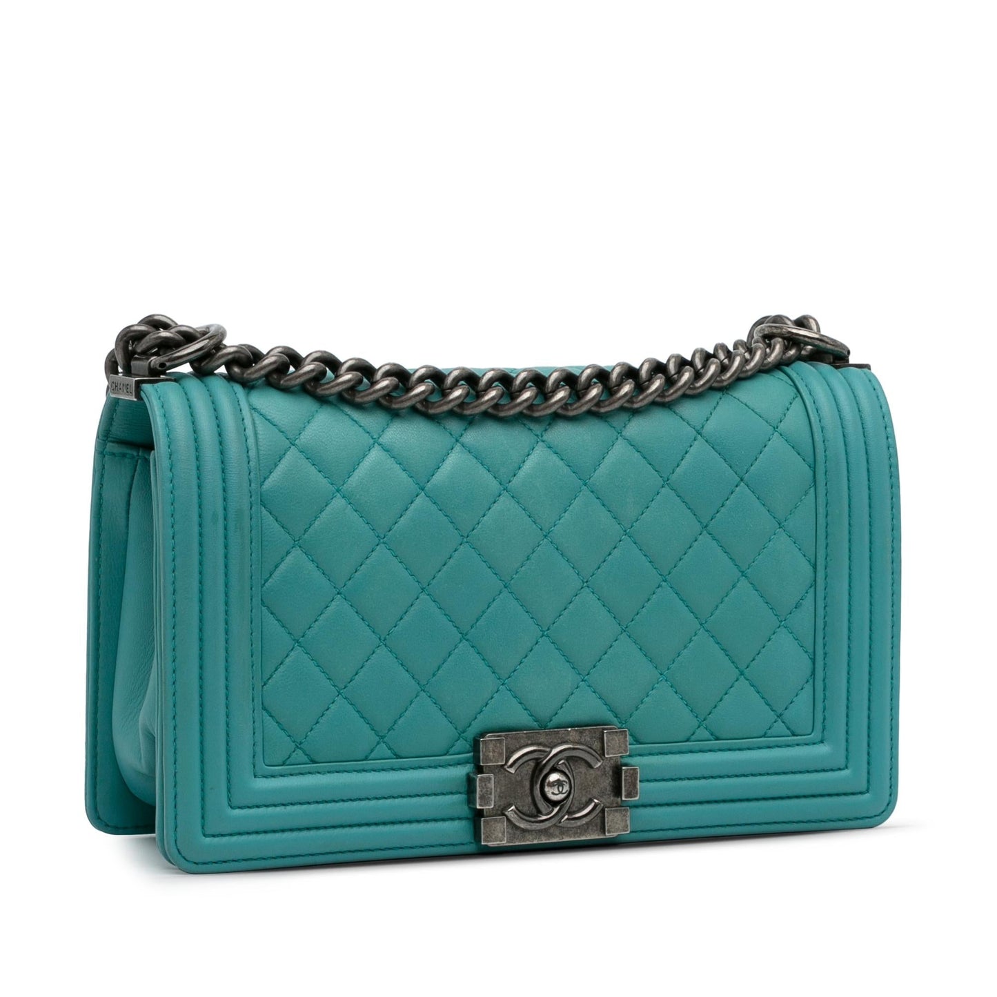 Chanel Medium Lambskin Boy Flap Bag (SHG-CQzfDs)