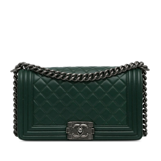 Chanel Medium Lambskin Boy Flap Bag (SHG-6P7DVs)