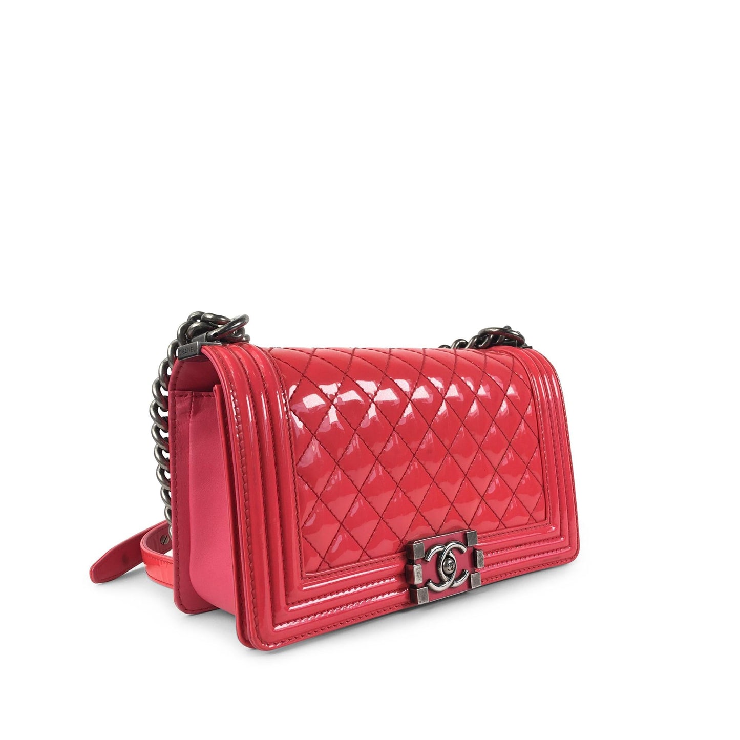 Chanel Medium Patent Boy Flap (SHG-5SohTg)