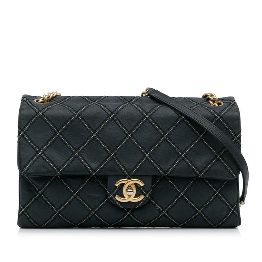 Chanel Metallic Stitch Flap (SHG-wBAD6E)