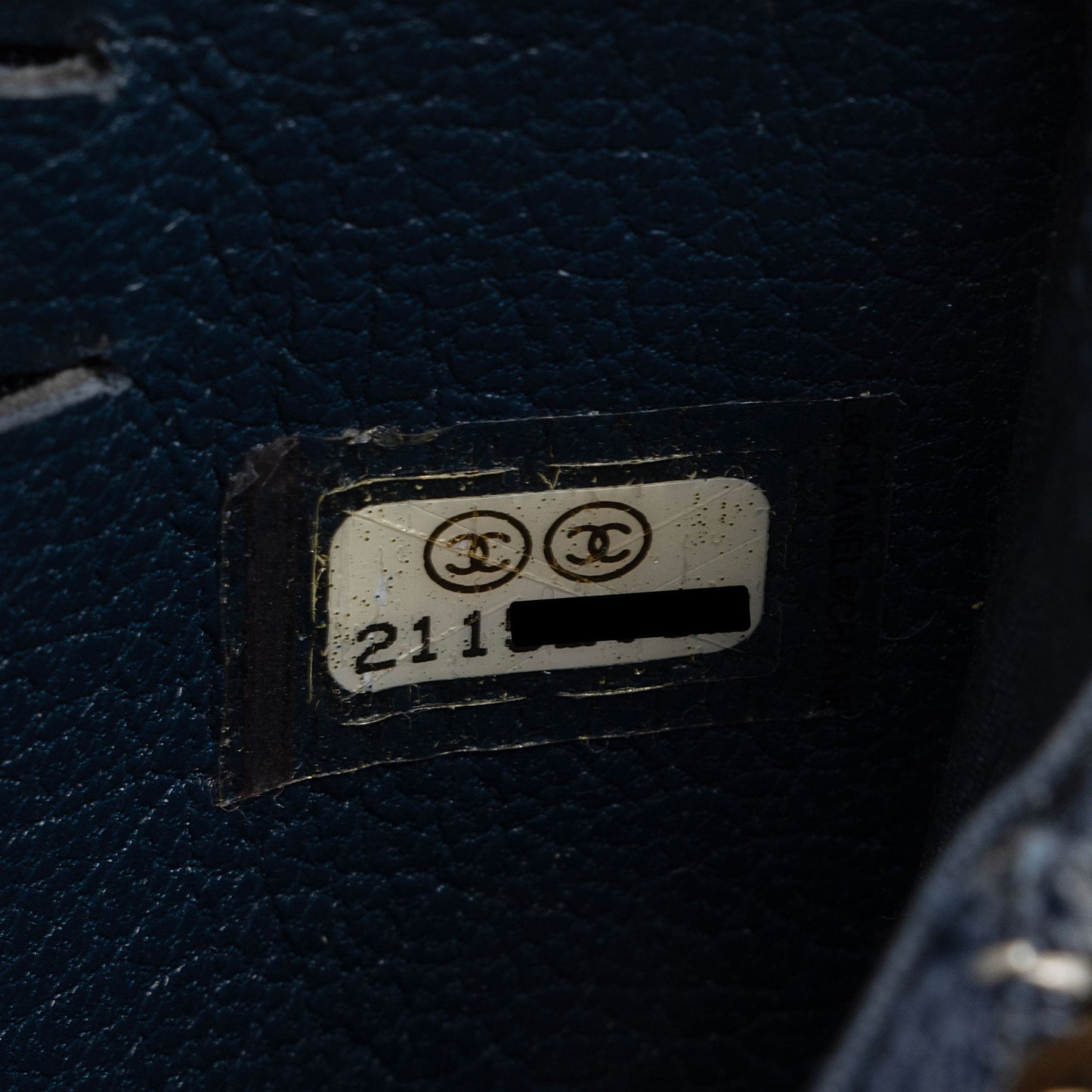 Chanel Patent Leather CC Zip Around Small Wallet (SHF-WiZA9X)