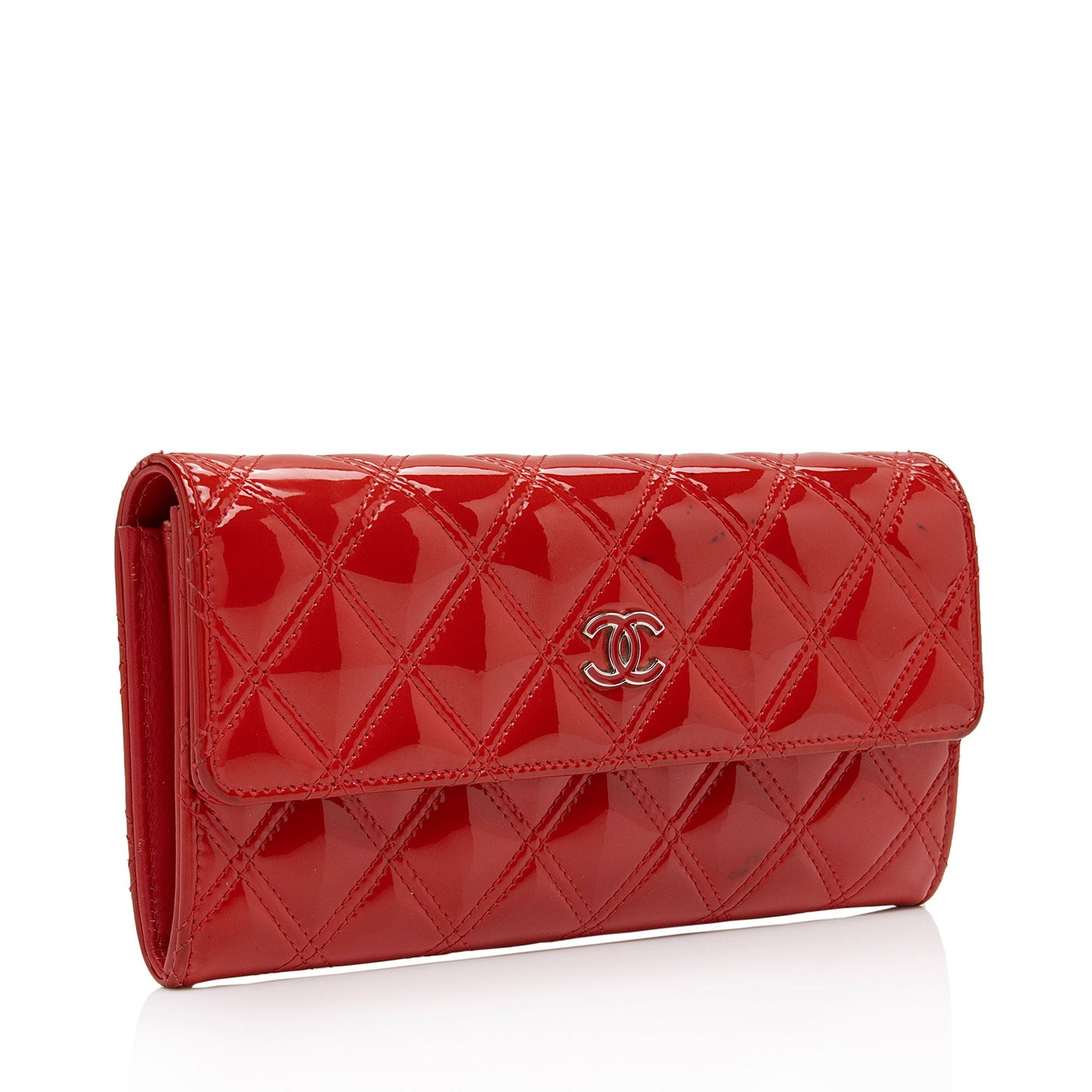 Chanel Patent Leather Diamond Stitch Flap Wallet (SHF-Ql4n4i)