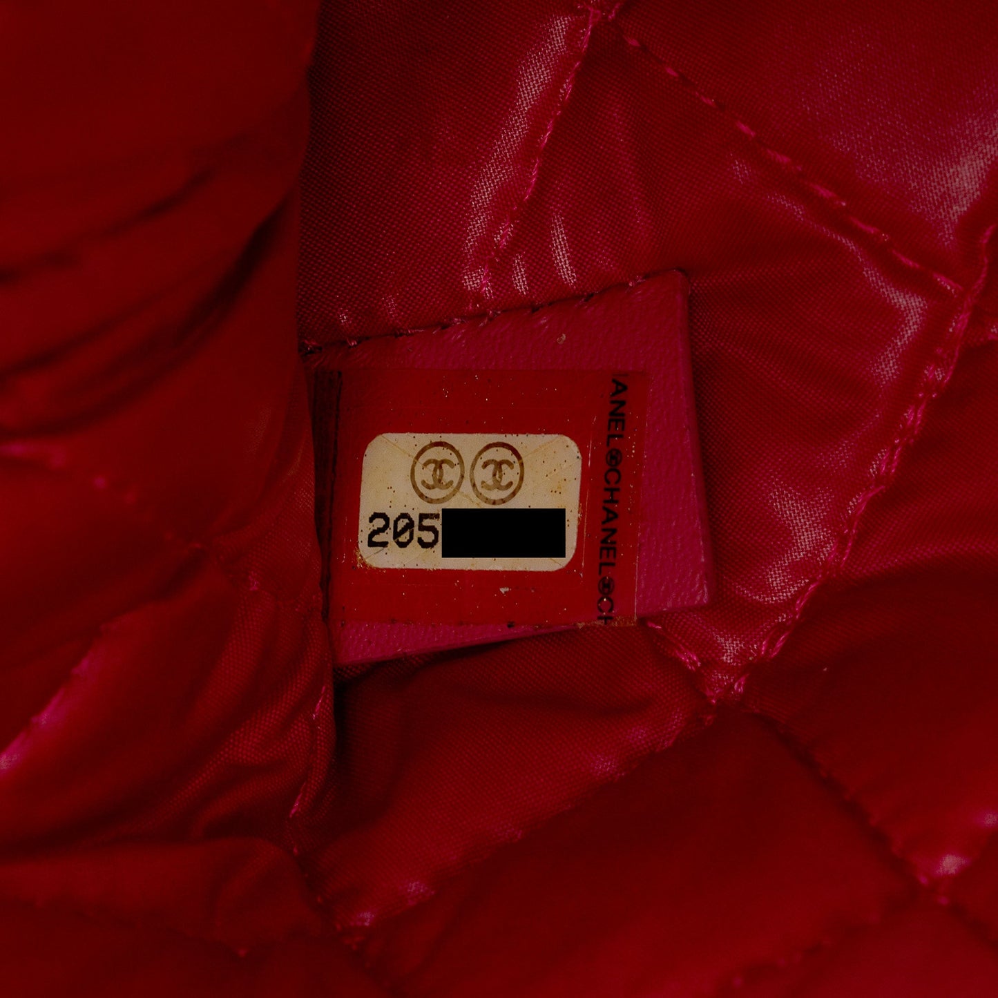 Chanel Patent Leather Medium O-Case (SHF-ZiSJ3V)