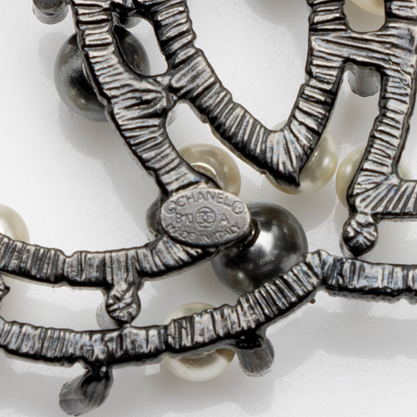 Chanel Pearl Bead CC Chain Belt - Size 44 / 110 (SHF-S2el0u)