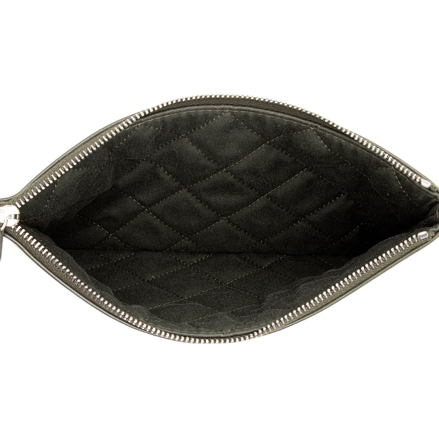 Chanel Quilted Calfskin Small Chanel 22 Pochette (SHF-t2desI)