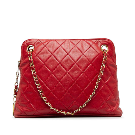 Chanel Quilted Lambskin Shoulder Bag (SHG-Qw6dWQ)