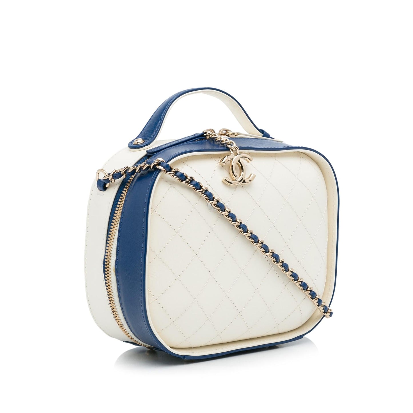 Chanel Small Crumpled Calfskin Vanity Case (SHG-Ny4Twz)