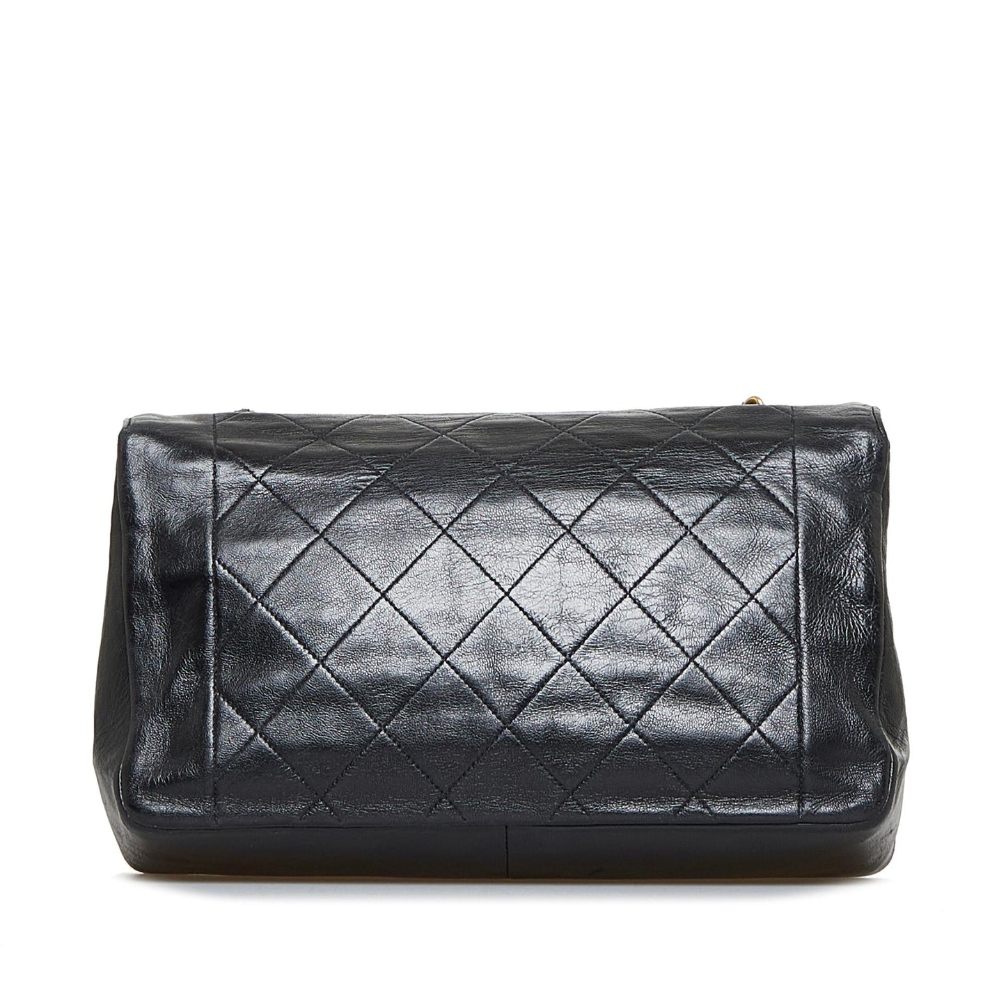 Chanel Small Lambskin Diana Flap (SHG-8DGqg7)