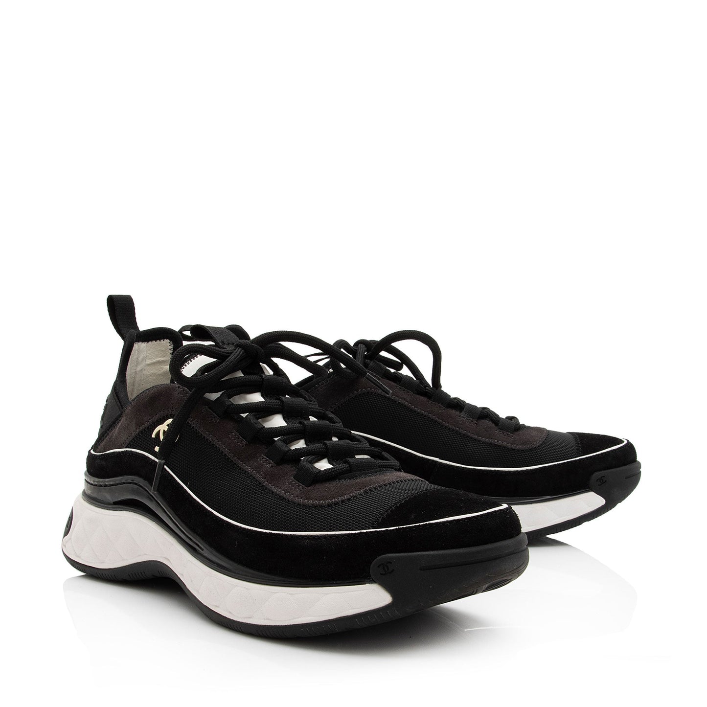 Chanel Suede Mesh CC Cap Toe Sneakers - Size 10.5 / 40.5 (SHF-ASezZ0)