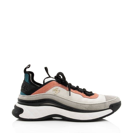 Chanel Suede Mesh CC Cap Toe Sneakers - Size 10.5 / 40.5 (SHF-4um2RH)