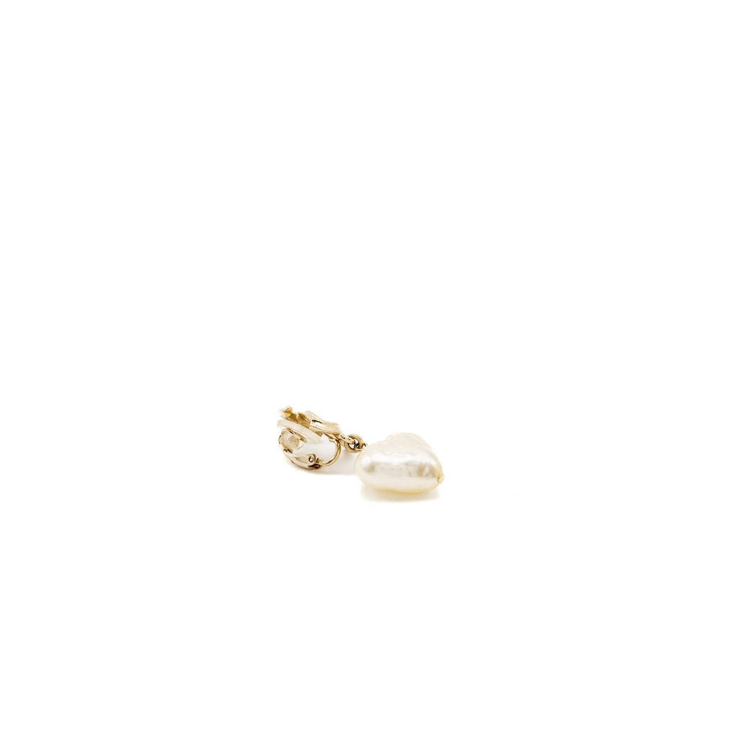 Chanel CC Logo Heart Drop Earclips Light Gold Tone