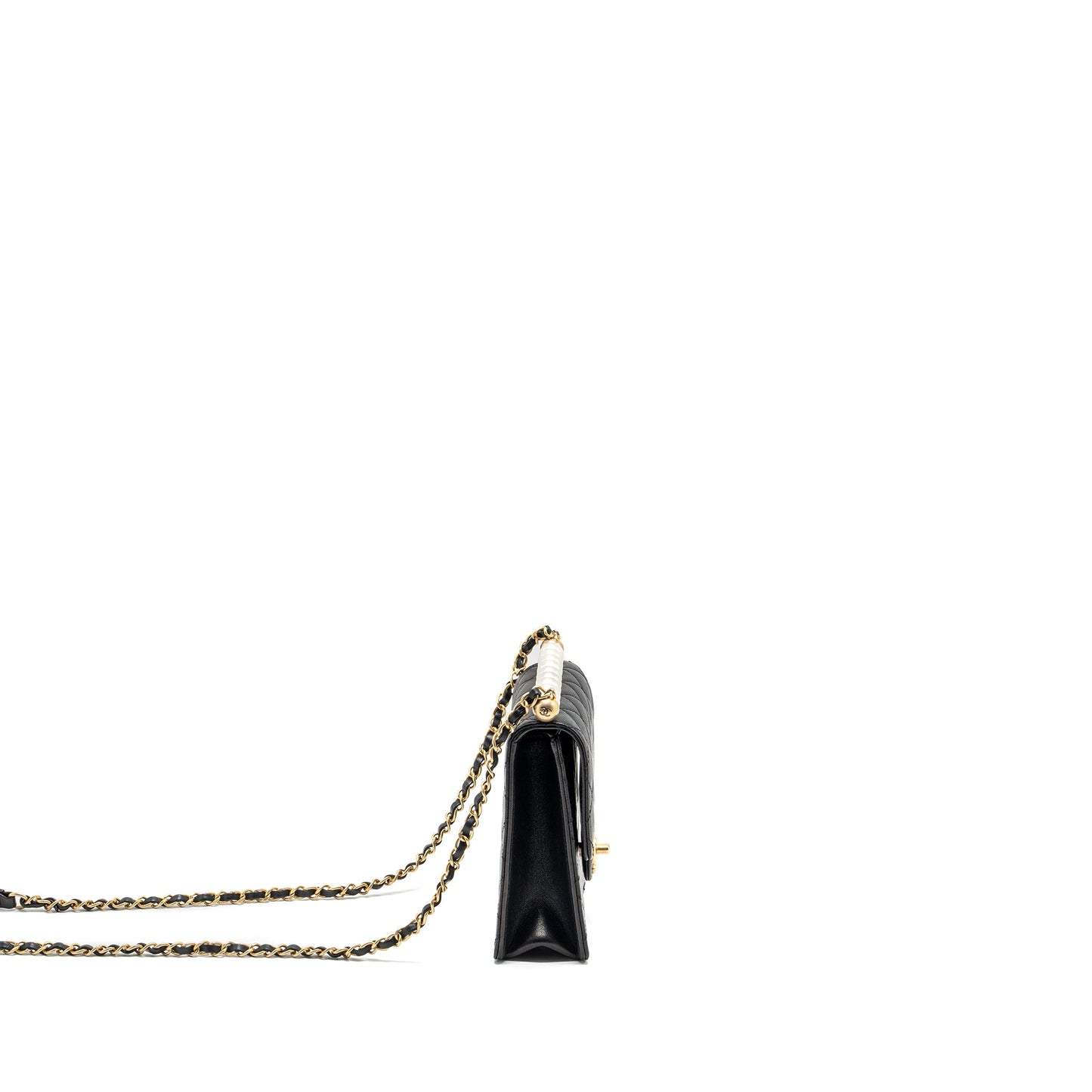 Chanel Vertical Pearl flap bag goatskin black GHW