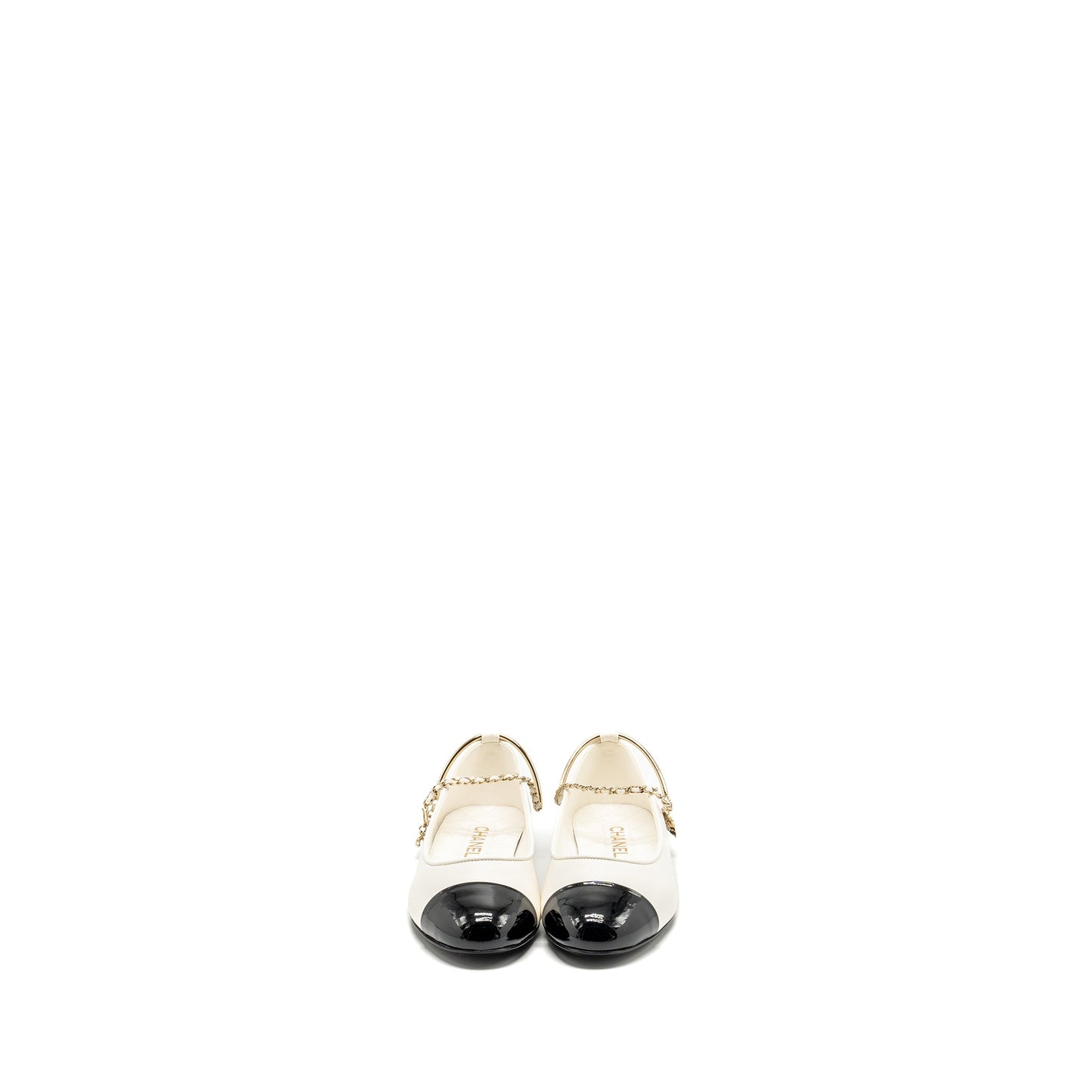 Chanel size 38.5 ballet flats white / black