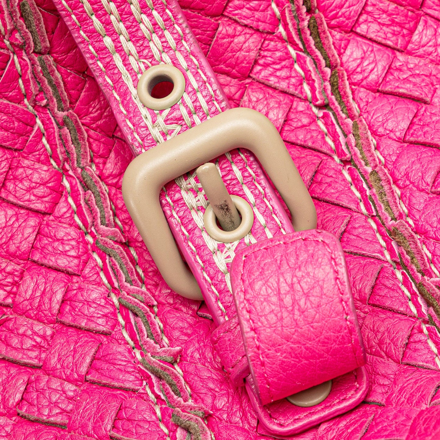 Pink Bottega Veneta Intrecciato Vivo Cervo Satchel