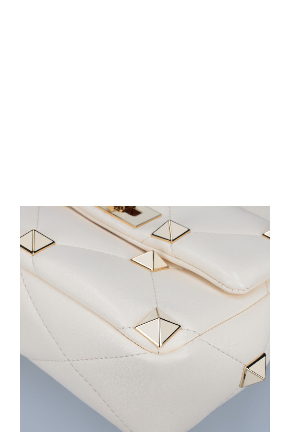 VALENTINO Roman Stud Bag Medium
