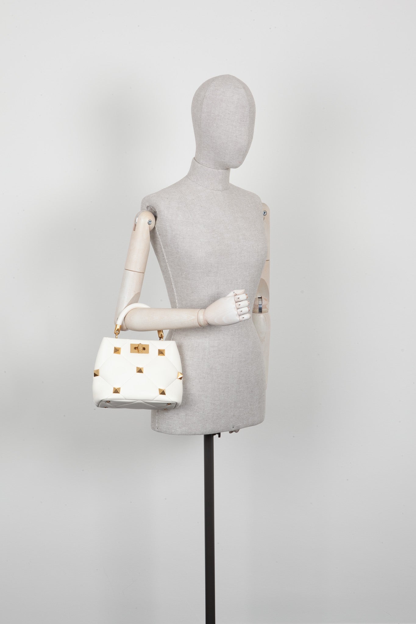 VALENTINO Roman Stud The Handle Bag Ivory
