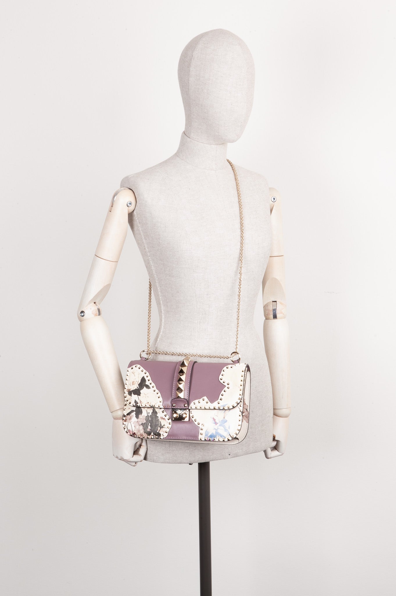 VALENTINO Glam Lock Bag Flowers Lilac