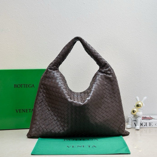 Bottega Veneta BV Large Intrecciato 54cm Hobo Bag Chocolate Calfskin