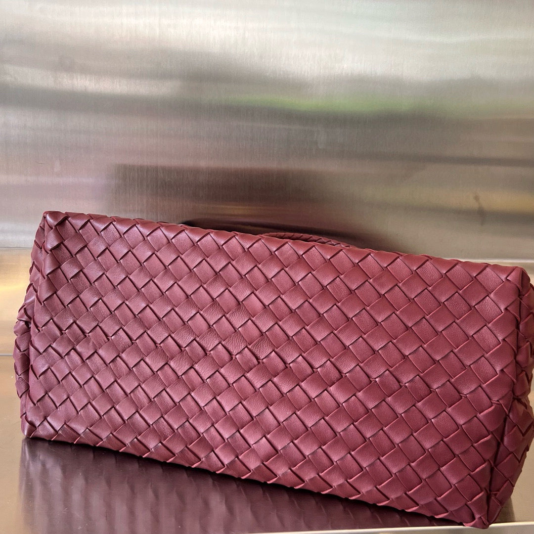 Bottega Veneta BV LARGE ANDIAMO 45CM DARK RED LAMBSKIN