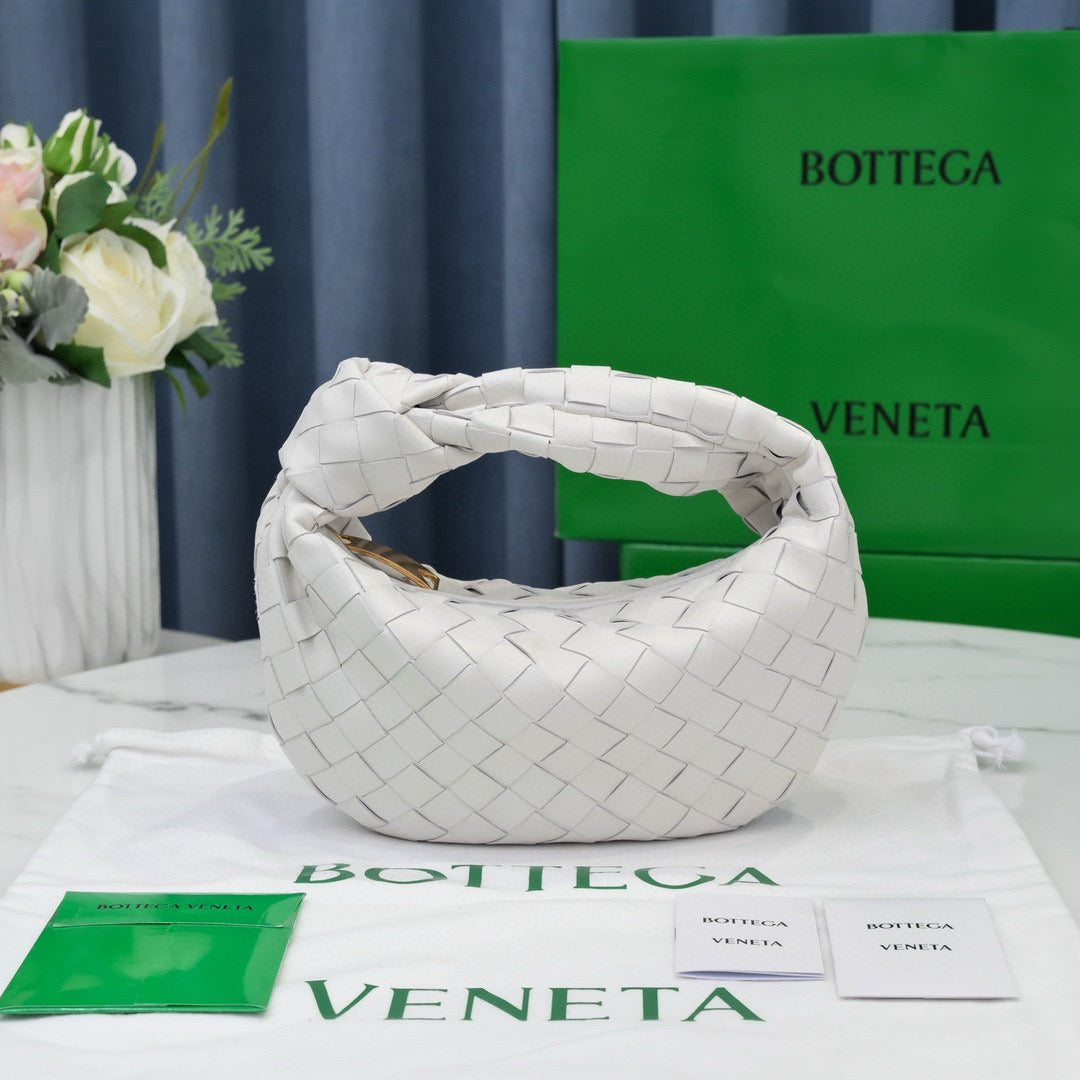 Bottega Veneta BV 24 Mini Jodie 28 White Lambskin Gold Hardware
