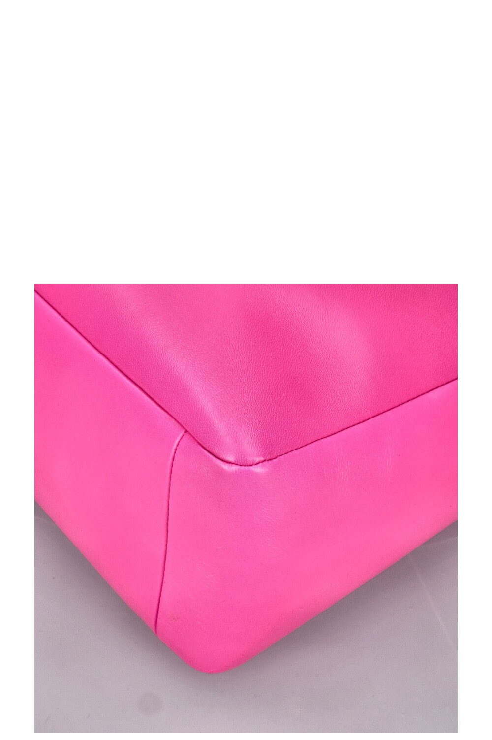 VALENTINO One Stud Shoulder Tote Bag Hot Pink