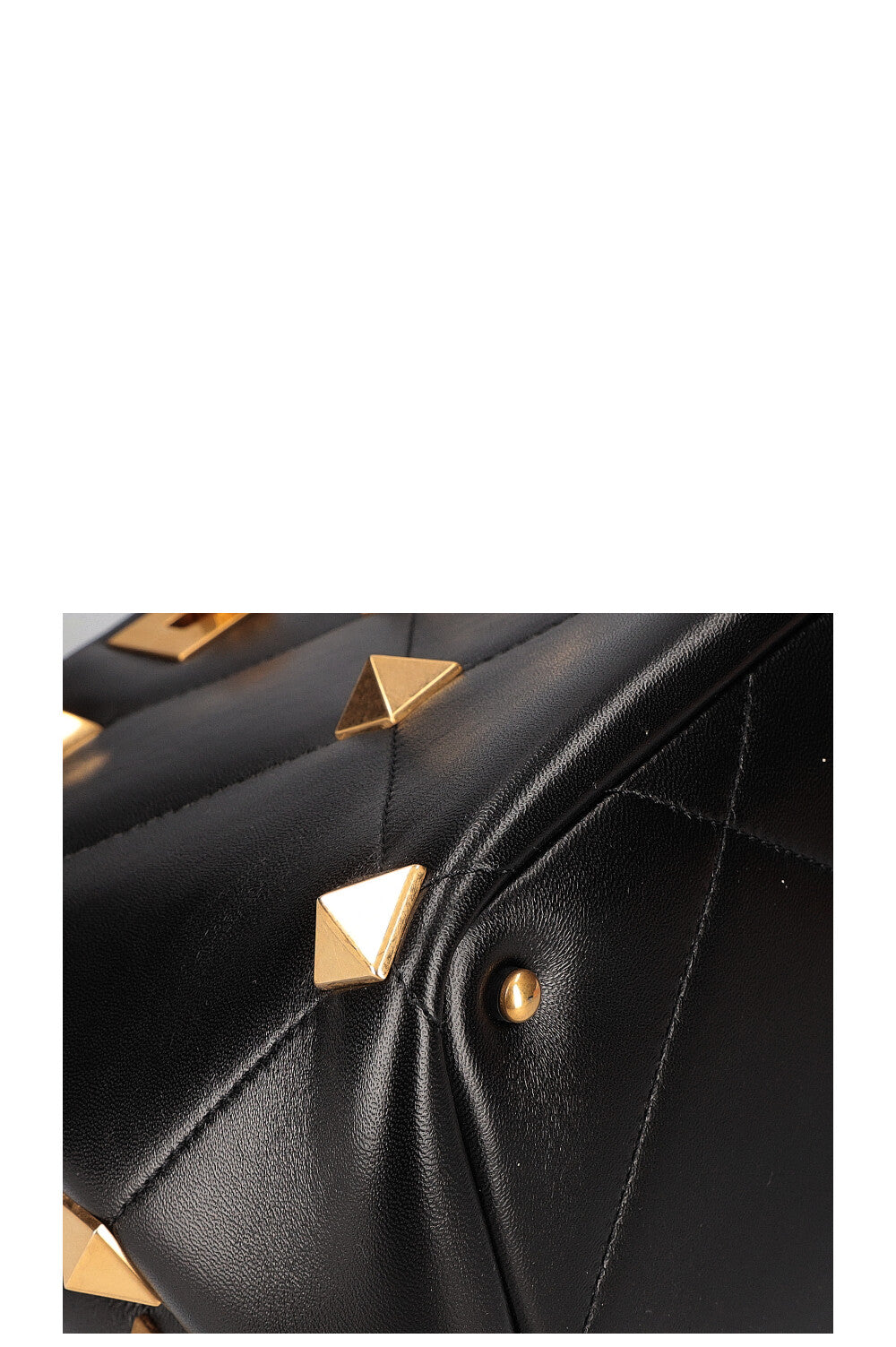 VALENTINO Roman Stud The Handle Bag Black