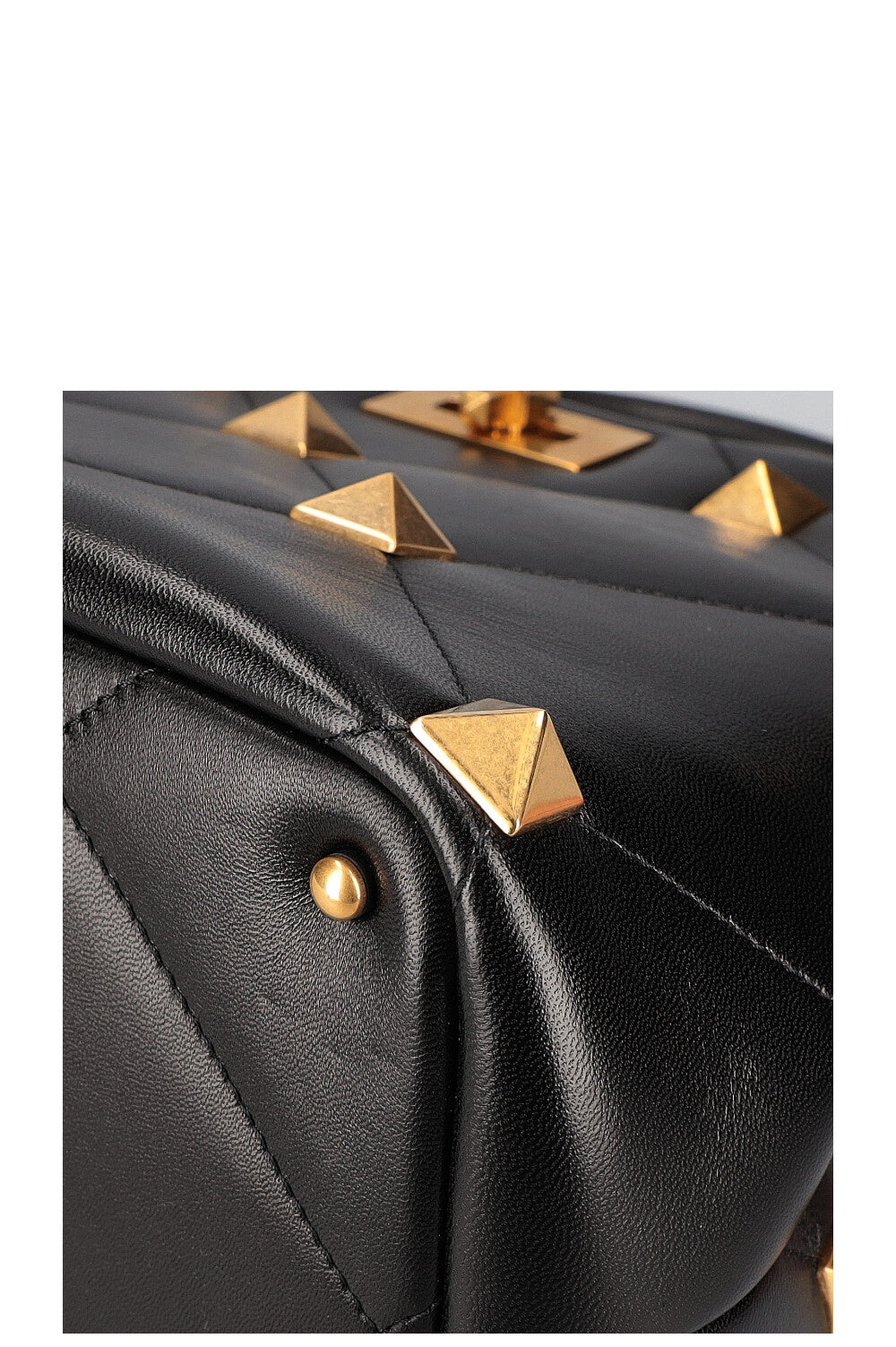 VALENTINO Roman Stud The Handle Bag Black