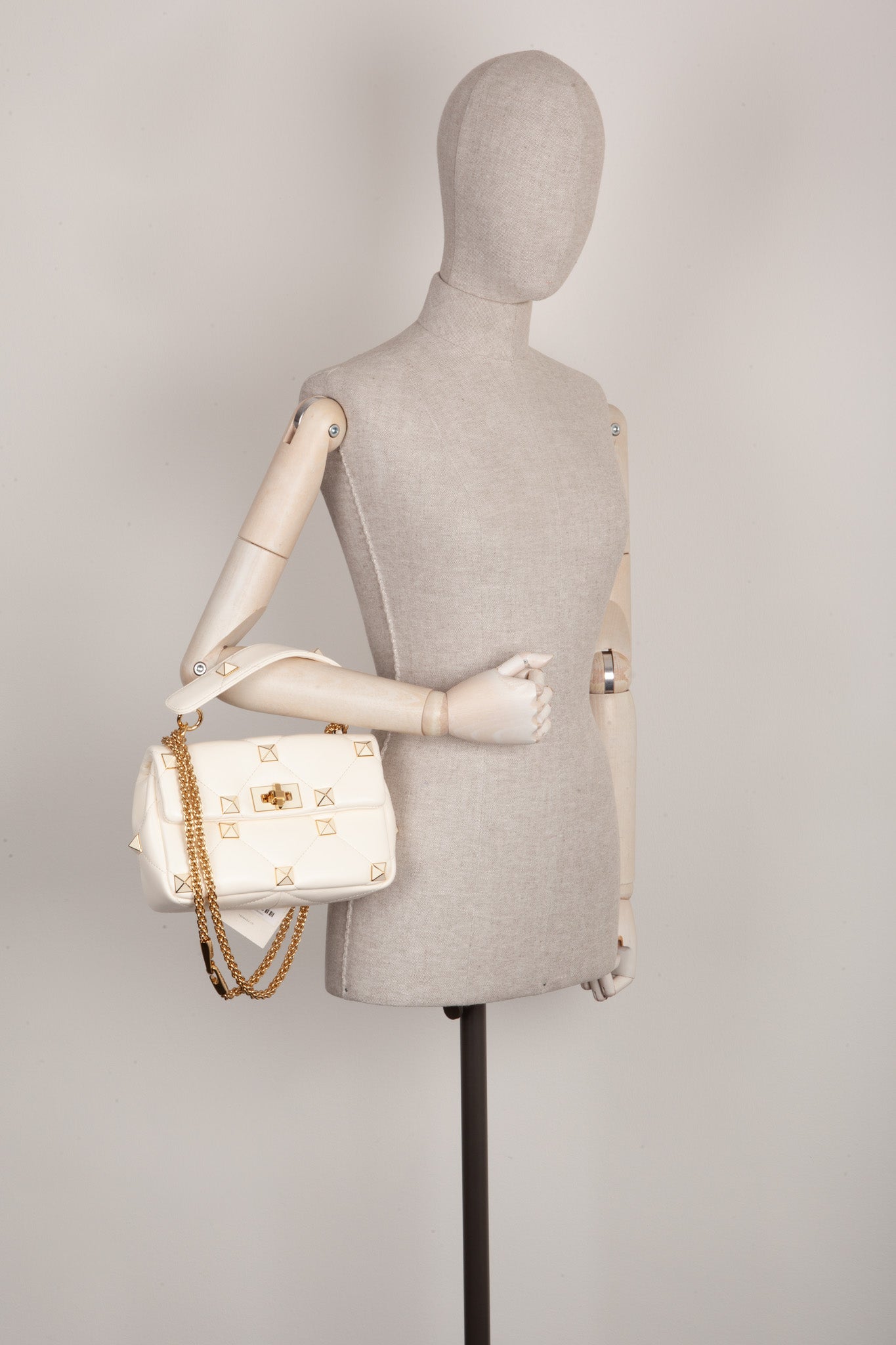 VALENTINO Roman Stud Bag Medium