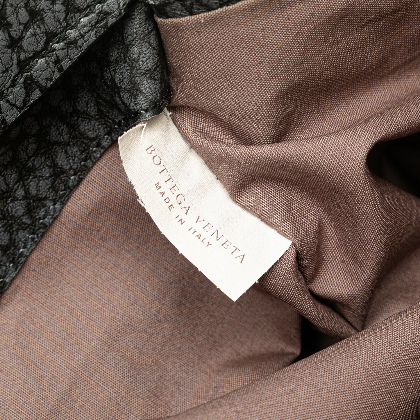 Black Bottega Veneta Calfskin Intrecciato Cervo Crossbody