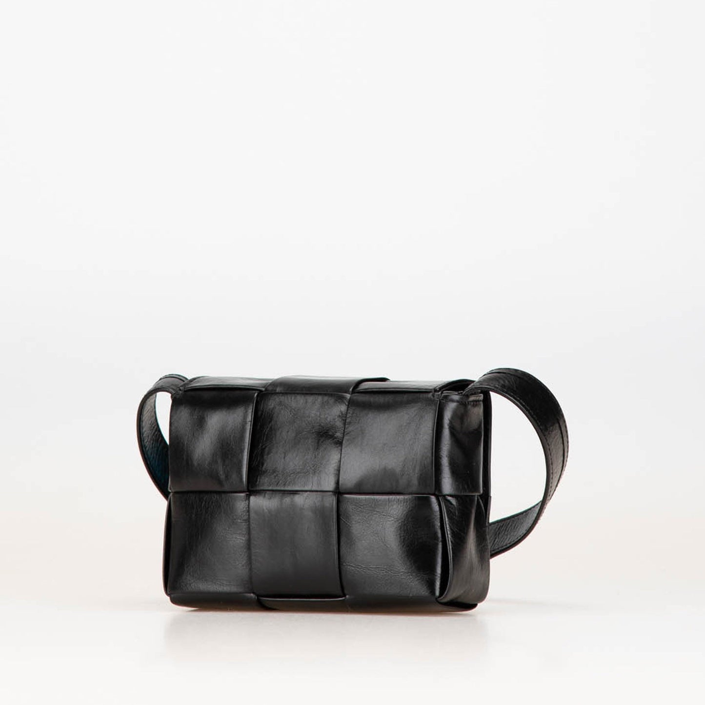 Black Bottega Veneta Candy Nappa Intrecciato Cassette Crossbody