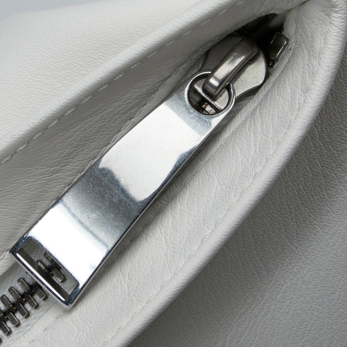 White Bottega Veneta The Twist Handbag