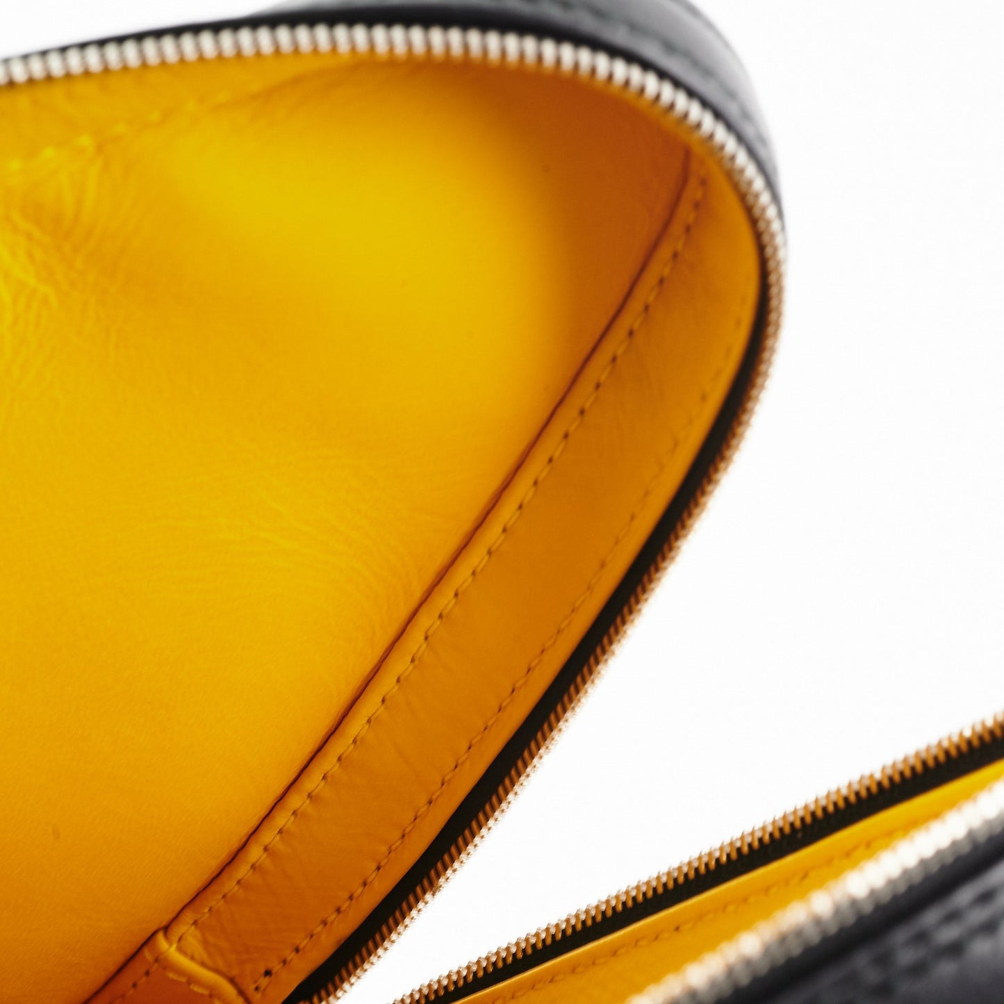 Balenciaga Triangle Zip Clutch Black