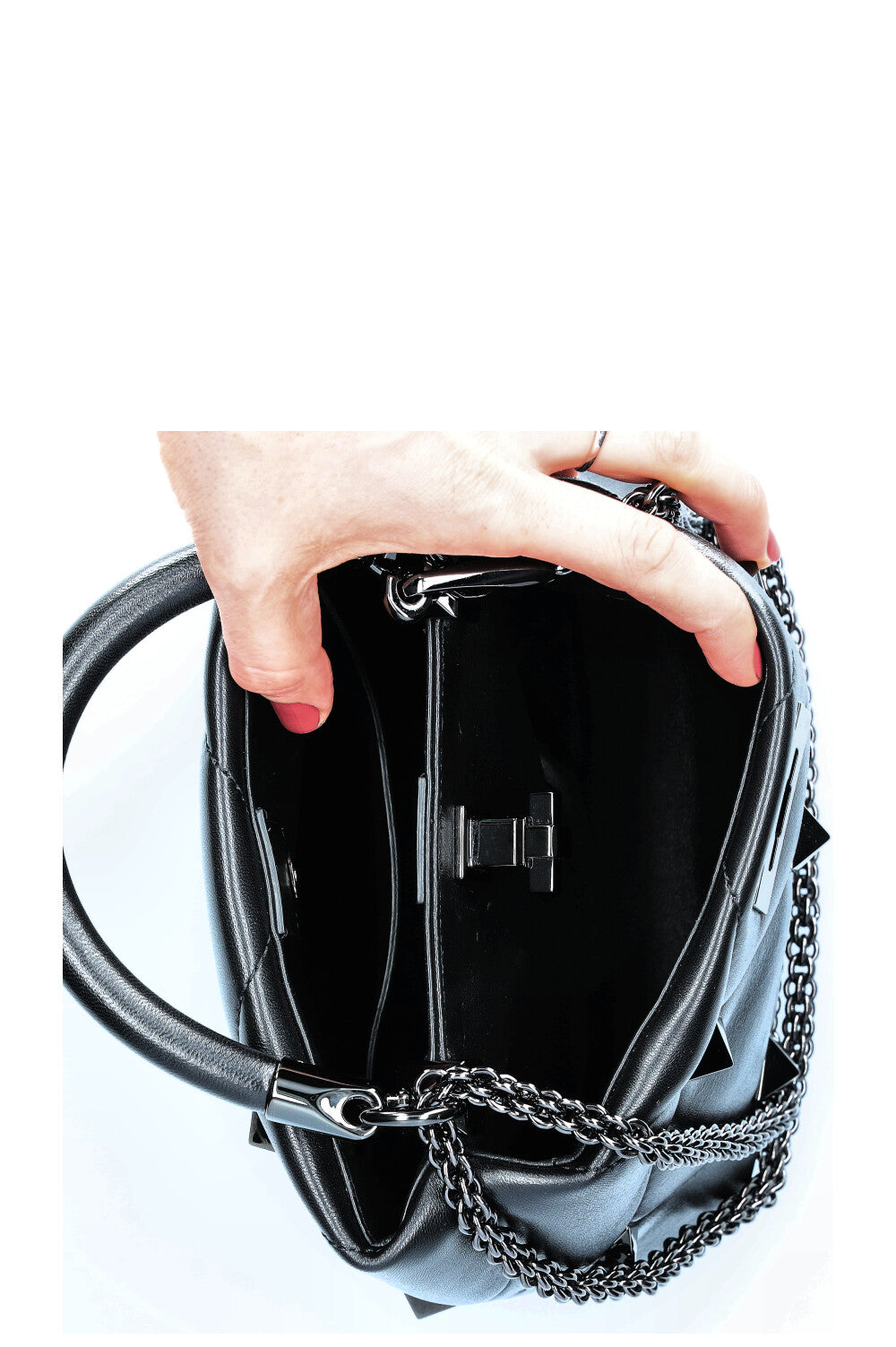 VALENTINO Roman Stud The Handle Bag All Black