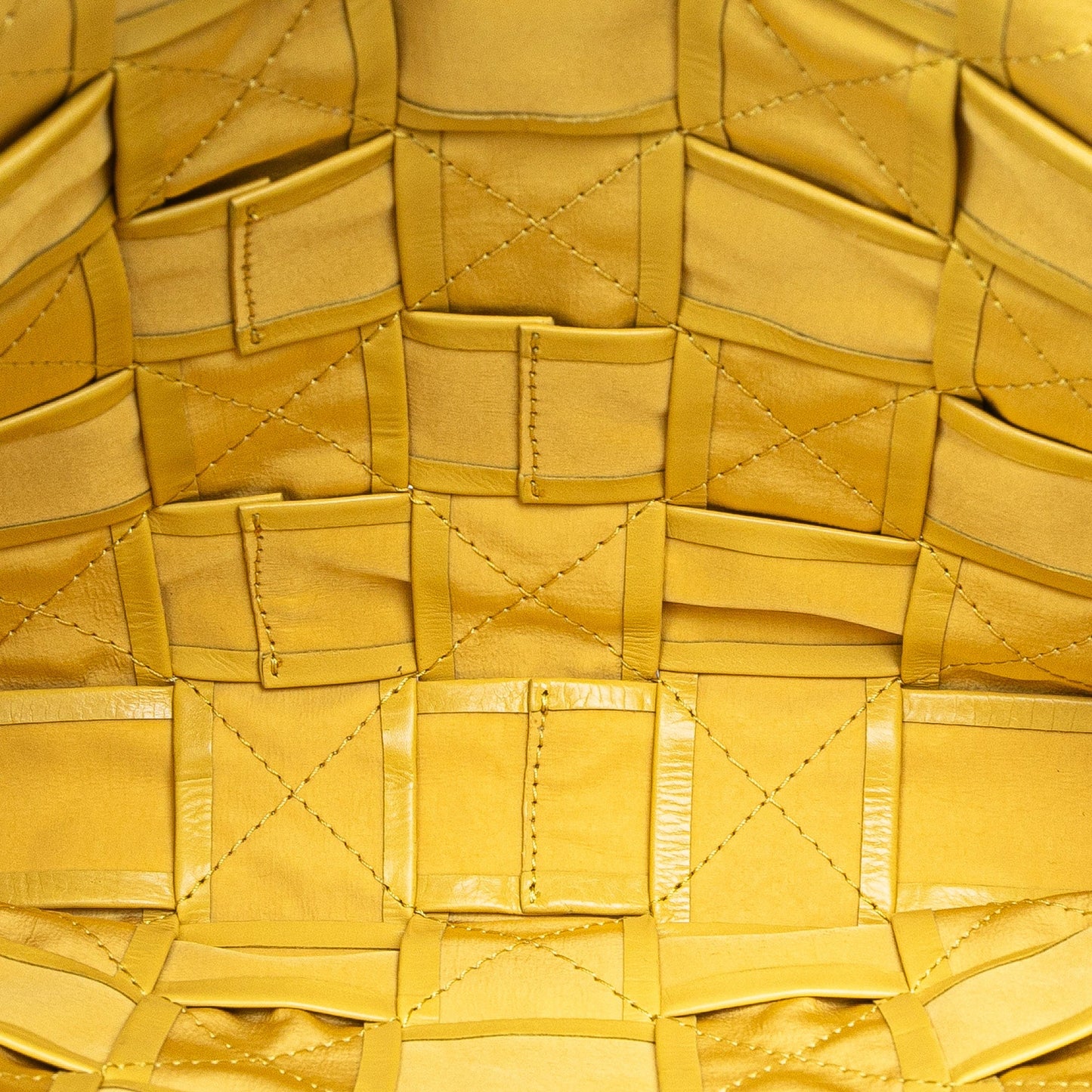 Bottega Veneta Sac Stretch Nappa Intrecciato Cassette Crossbody