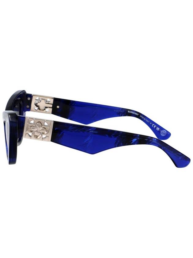 Burberry Burberry Sunglasses