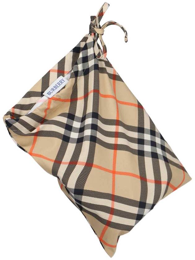 Burberry Burberry Sea clothing Beige