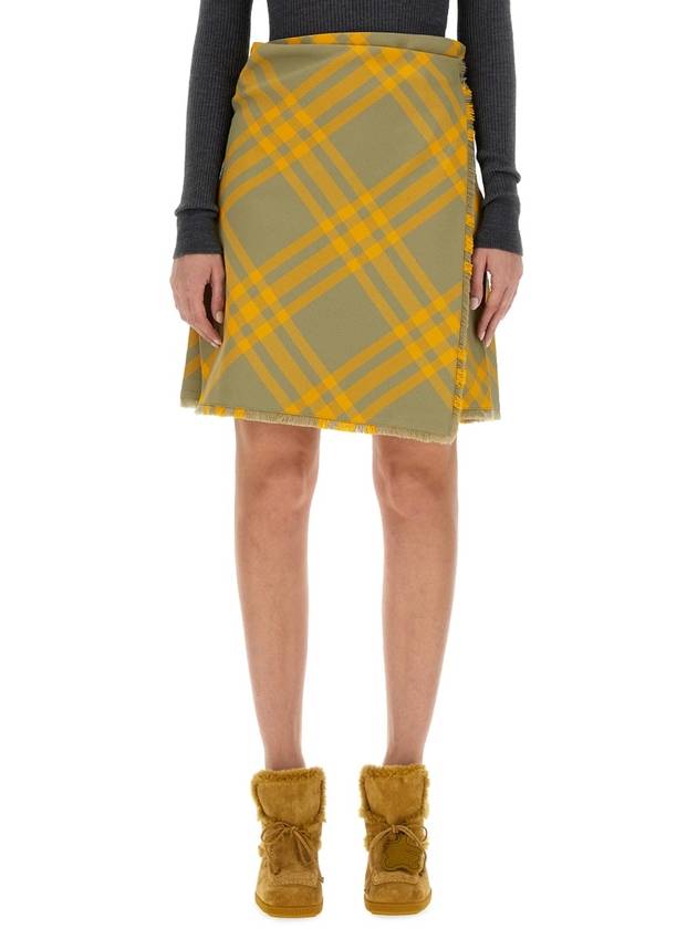 Burberry Check KILT Skirt 8077203 B7363 B0010785421
